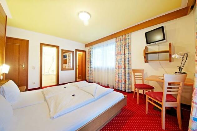 Bike & Ski Hotel Conrad - Photo4