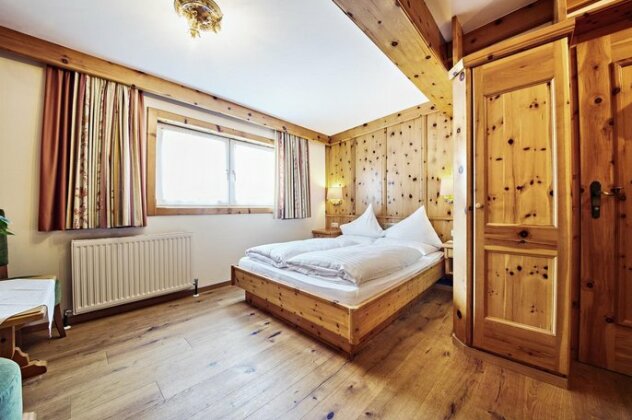 Hotel zur Dorfschmiede - Photo5