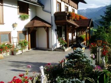 Hotel Sonnfeld