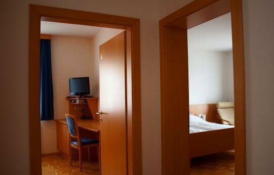Gastezimmer Heidlmayr Pension - Photo4