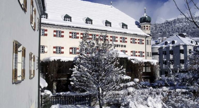 Schlosshotel Post Imst - Photo2