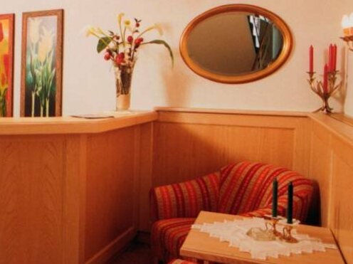 Hotel Garni Angelika - Photo2