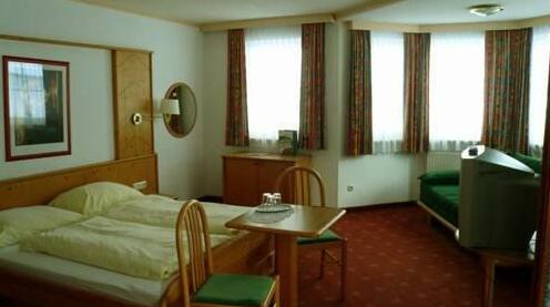 Hotel Germania - Photo3