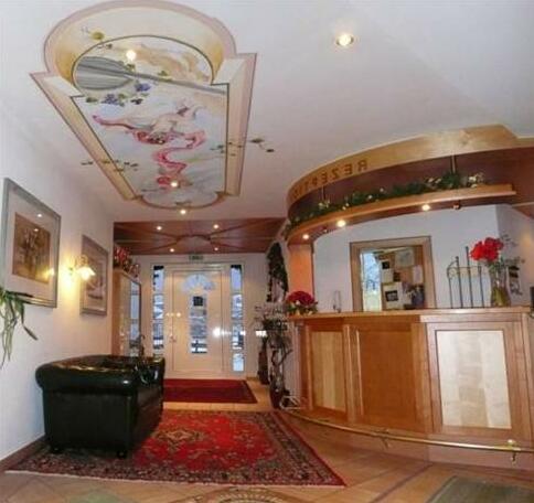 Hotel Germania - Photo4