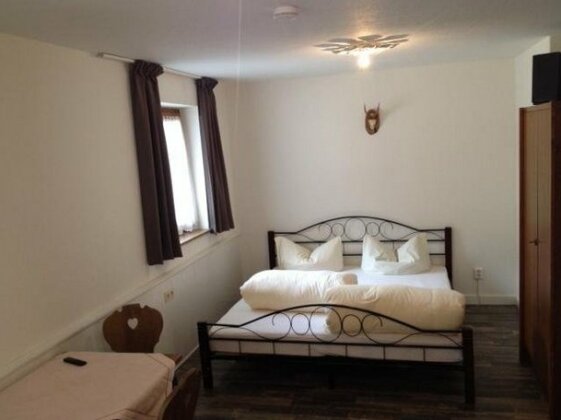Pension Jagerhof Jerzens - Photo5