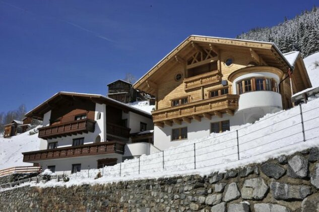 Alp Chalet Appartement - Photo2