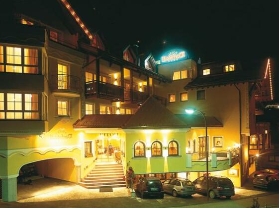 Hotel Dorfstadl - Photo4