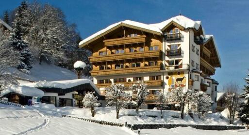 Hotel Babymio Kirchdorf in Tirol