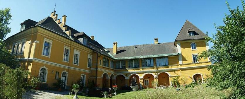Hotel Schloss Saint Georgen Klagenfurt am Worthersee - Photo2