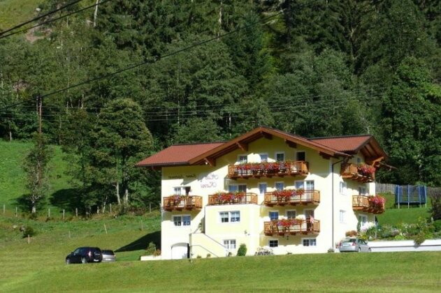 Haus Karina - Photo2