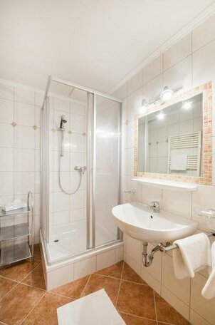 Haus Karina - Photo4