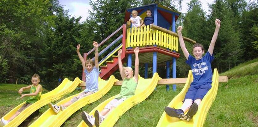 Kinder- und Familienhotel Nockalm - Photo2