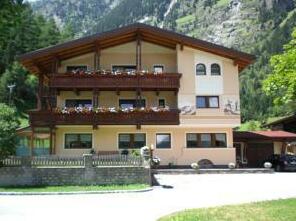 Haus Alpina Huben - Photo2