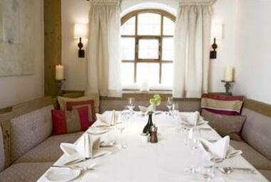 Hotel Berghof Lech am Arlberg - Photo4
