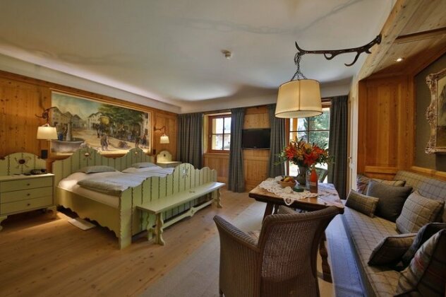Hotel Gasthof Post Lech am Arlberg - Photo2