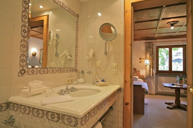Hotel Gasthof Post Lech am Arlberg - Photo4