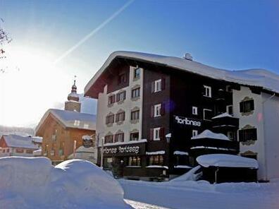 Hotel Sandhof - Photo2