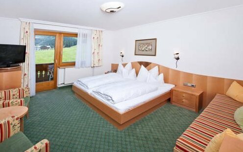 Pension Fortuna Lech am Arlberg - Photo4