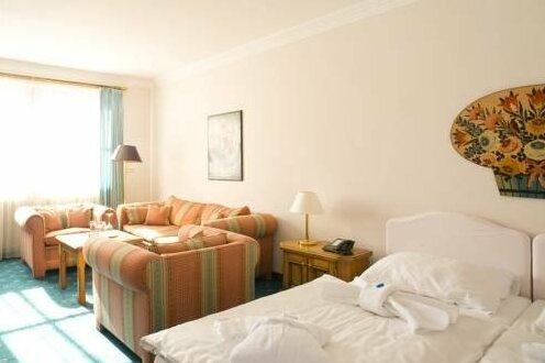 Sporthotel Zursersee - Photo4