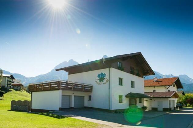 Haus Enzian Lermoos - Photo2