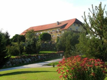 Hotel Garni Karnerhof - Zentrum fur Ayurvedakuren
