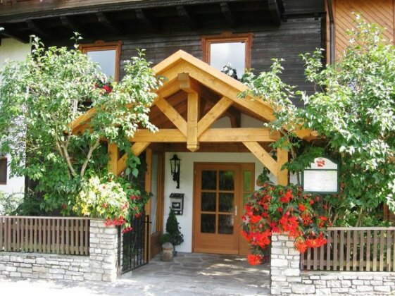 Hotel Hauserl im Wald - Photo2