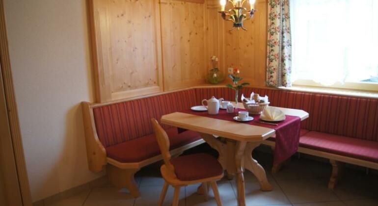 Gastehaus Alpina Maurach - Photo4