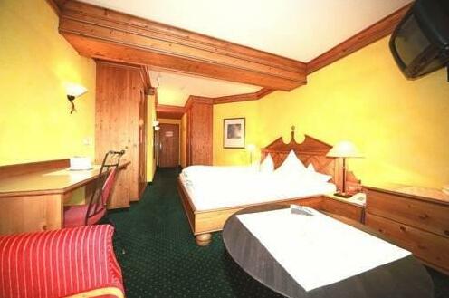Hotel-Pension Rotspitz - Photo3