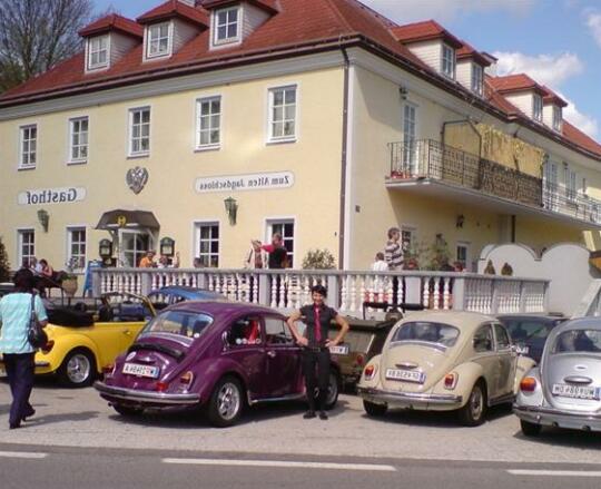 Gasthof zum alten Jagdschloss