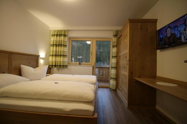 Apart Geisler - Photo2