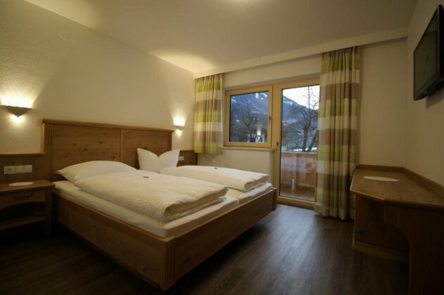 Apart Geisler - Photo4