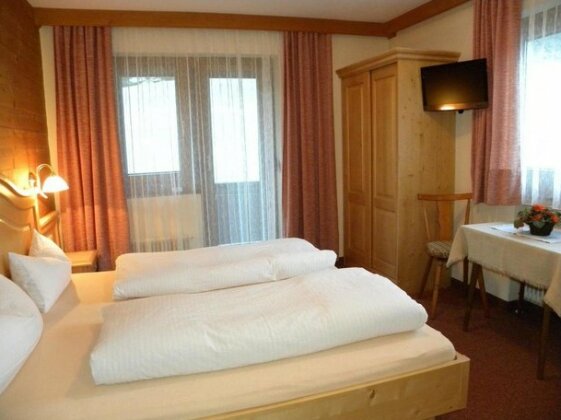 Gastehaus Emberger Mayrhofen - Photo2