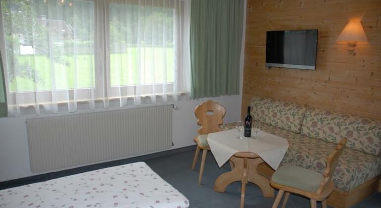 Gastehaus Martha Mayrhofen - Photo4
