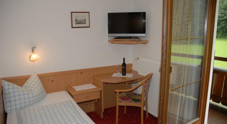 Gastehaus Martha Mayrhofen - Photo5