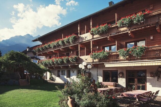 Hotel Alpenstolz - Photo2