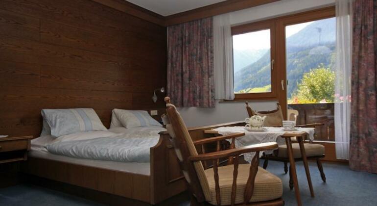 Privatzimmer Kammerlander - Photo5