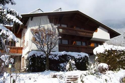 Landhaus Gstrein - Photo2