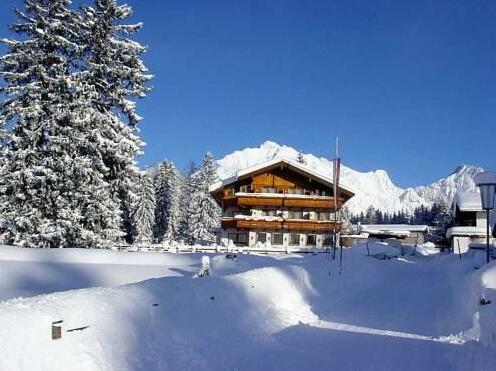 Gasthaus-Pension Golfvilla - Photo2