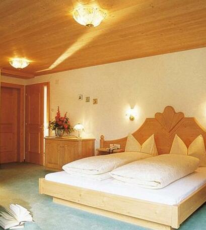 Hotel Gasthof Traube - Photo3