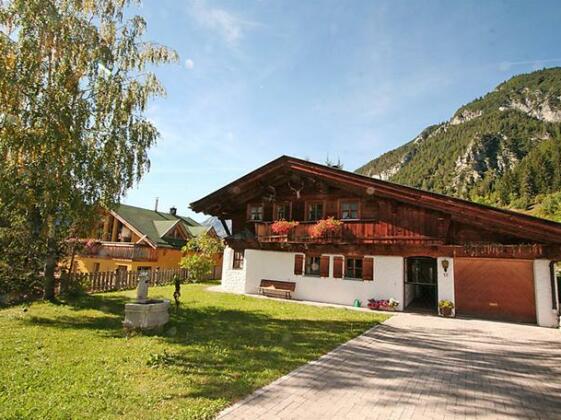 Interhome - Pettneu - Photo2