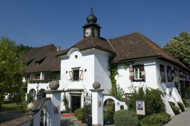 Hotel Schloss Leonstain