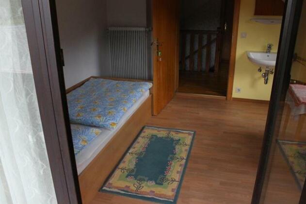Guter Nachbar - Dobry soused - Photo2