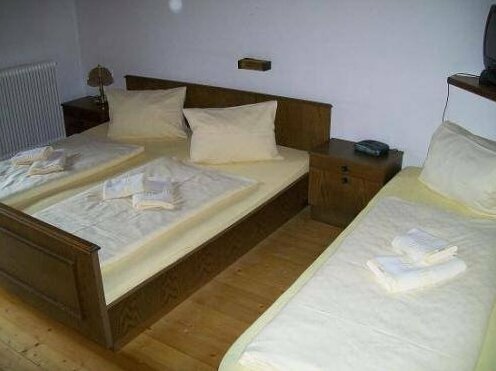 Low Budget Radstadt - Photo3
