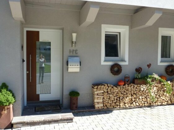 Apart Gruber - Photo2