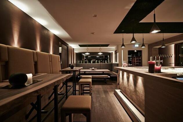 Arx Hotel-Restaurant-Bar - Photo2