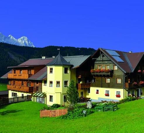 Hoferhof - Photo3