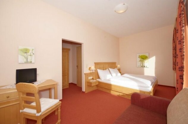 Hotel Pariente - Photo3