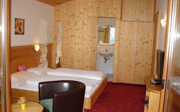 Hotel Vallula - Photo2