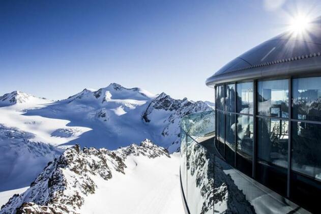 Hotel Sportalm Sankt Leonhard im Pitztal - Photo2
