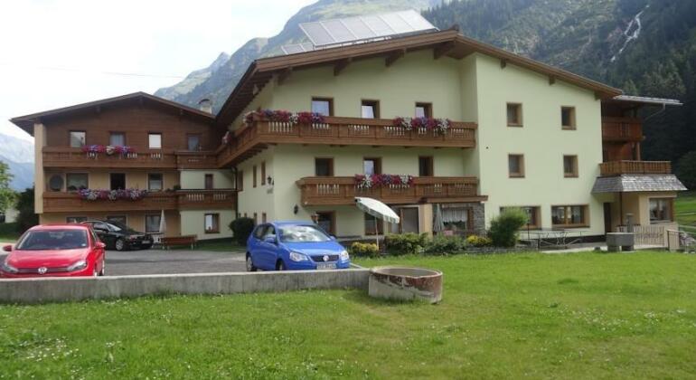 Koflerhof Appartements - Photo2